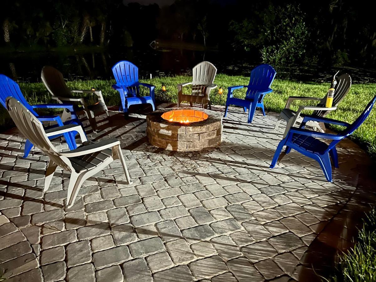 Lake Front Rv Experience Close To Port Canaveral And Kennedy Space Center Hotel Titusville Exterior foto